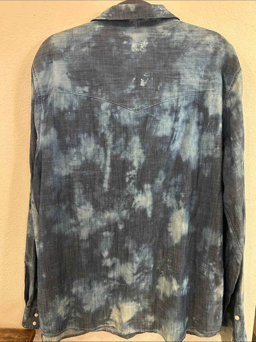 True religion, bleached, indigo western shirt, blue white size extra large